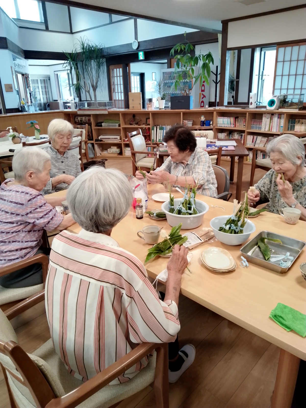 試食