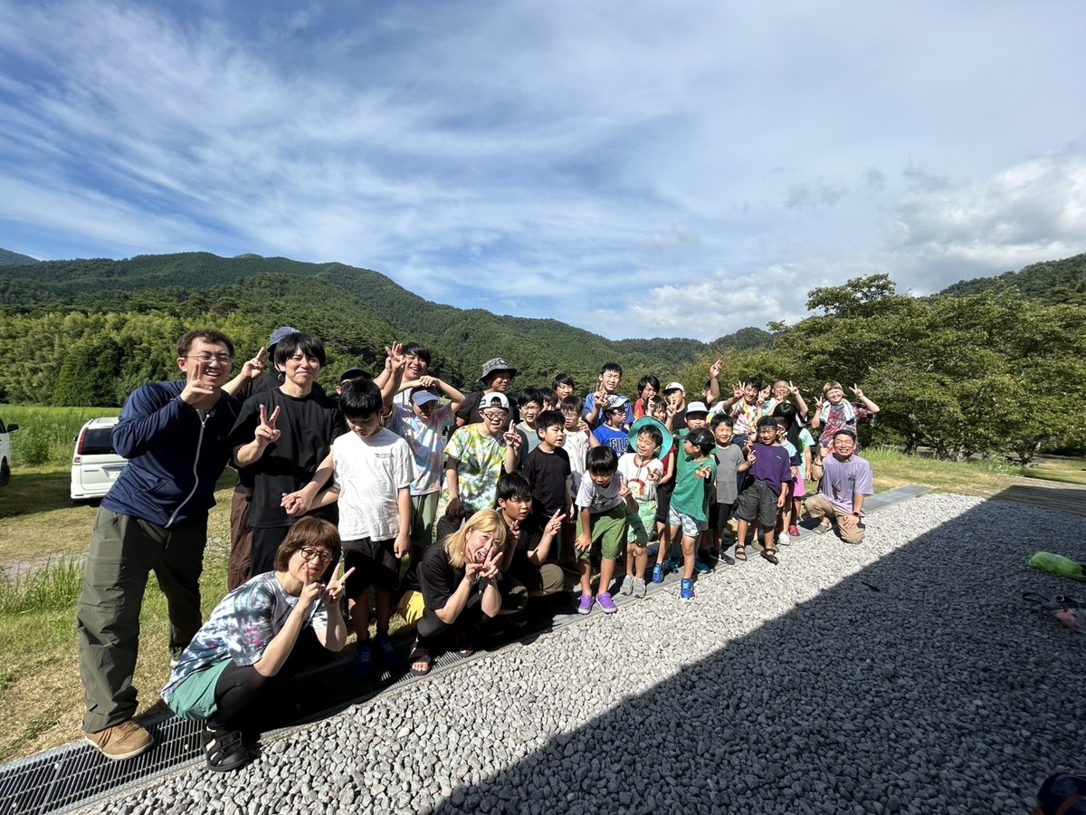 625064165795168567